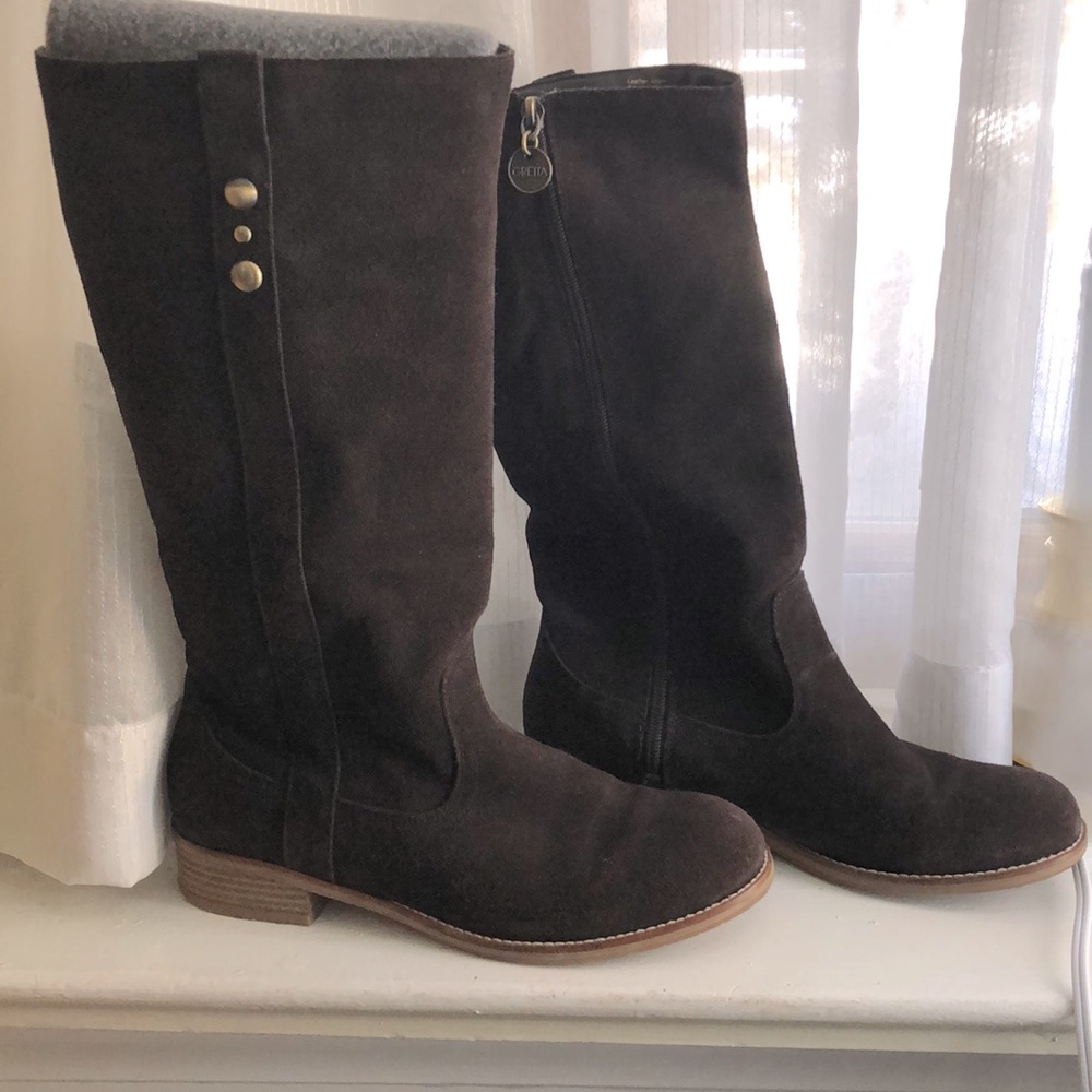 Boots